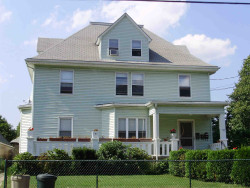 503 Watertown St, Newton, MA 02460-1452