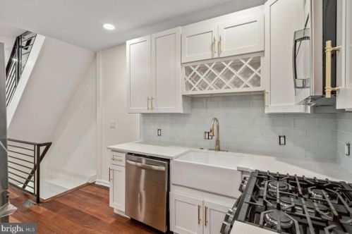 2255 Bouvier St, Philadelphia PA 19132-3815 exterior