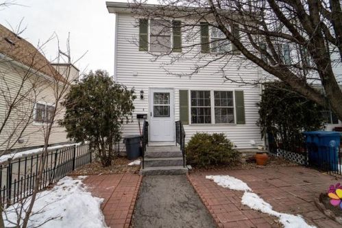2 Hall St, Lawrence, MA 01841-1826