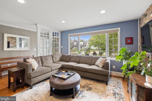 12 Beech Pl, West Deptford NJ 08096-3312 exterior