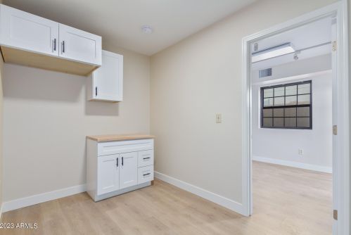 3835 Ahwatukee Dr, Phoenix AZ 85044-2033 exterior