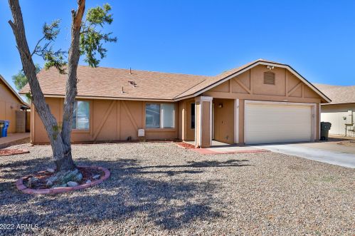 19032 4th Ave, Phoenix AZ  85027-5611 exterior