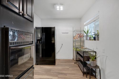 9824 17 Dr, Phoenix AZ 85045-1642 exterior