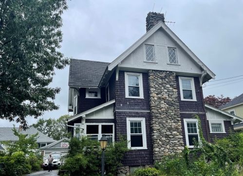 120 East St, Methuen, MA 01844-5107