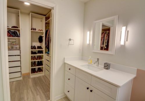 2420 Leisure Lake Dr, Atlanta GA  30338-5319 exterior