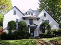 44 Hobart Rd, Newton, MA 02459-1313