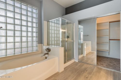 519 Anderson Ave, Phoenix AZ 85023-2211 exterior