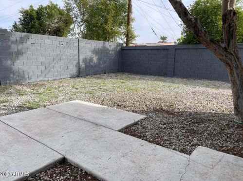 504 Alice Ave, Phoenix AZ  85020-3161 exterior