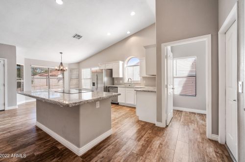 19041 36th St, Phoenix AZ  85050-2689 exterior