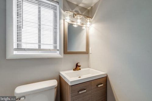 534 4 Mile Br Rd, Erial NJ exterior