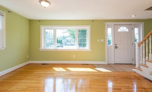 414 Broadway, Lynnfield MA 01940-2341 exterior