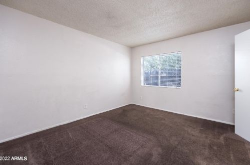 2528 Belmont Ave, Phoenix AZ 85051-6618 exterior