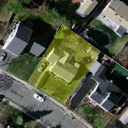 17 Hanson Rd, Newton MA  02459-3516 aerial view