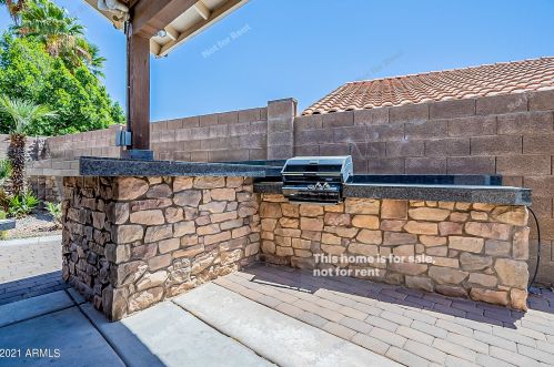 4520 Bighorn Ave, Phoenix AZ  85044-4957 exterior