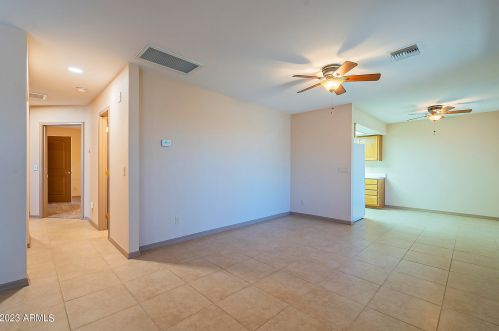 2324 Cactus Rd, Phoenix AZ 85032-7609 exterior