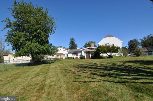 24854 Main St, Columbus NJ 08022-1339 exterior