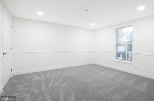 2 Kenwood Dr, Erial NJ 08081-4217 exterior