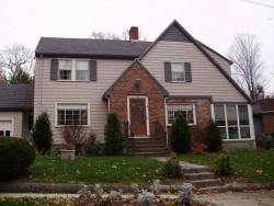 66 Langdon St, Newton, MA 02458-1845