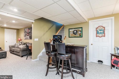 26 Sussex Dr, Carlisle PA 17013-1792 exterior