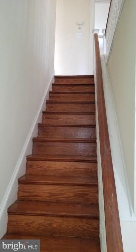 545 Salem Ave, West Deptford NJ 08096-3203 exterior