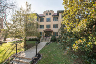 1578 Cherokee Rd, Louisville, KY 40205-1158