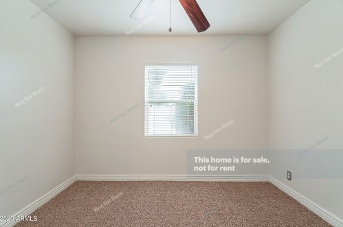 1502 Edgemont Ave, Phoenix AZ 85035-1916 exterior