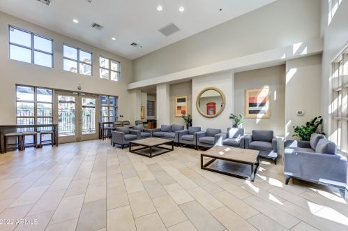 16 Encanto Blvd, Phoenix AZ 85003-1101 exterior