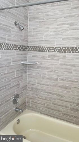 109 Carriage Hill Ct, Columbus NJ  08022-1067 exterior