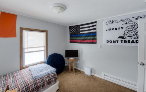 1098 Western Ave, Montgomery MA 01085-2616 exterior