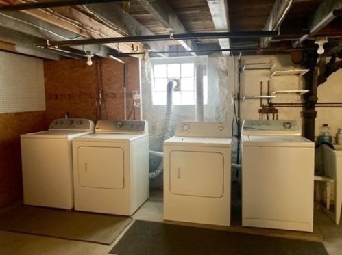 340 Earle St, New Bedford MA 02746-1814 exterior