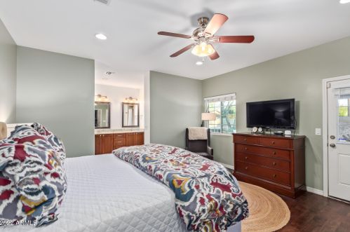 3819 41 Pl, Phoenix AZ 85044-1331 exterior