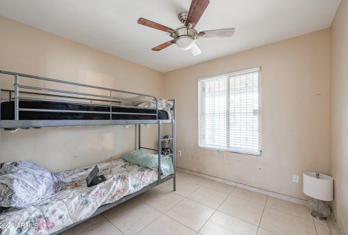 5044 Cambridge Ave, Phoenix AZ  85008-1620 exterior