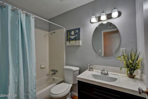 1107 Alice Ave, Phoenix AZ  85020-3214 exterior