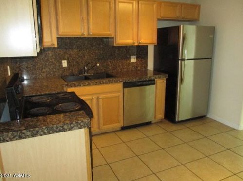 311 Butler Dr, Phoenix AZ  85020-3412 exterior