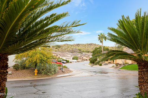 16249 4th St, Phoenix AZ 85020-2902 exterior