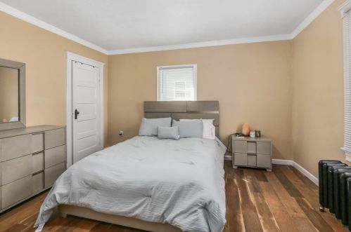 22 Milton St, Worcester MA 01605-3230 exterior