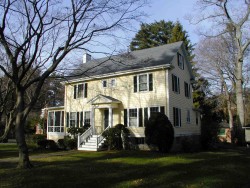 41 Avalon Rd, Newton, MA 02468-1609
