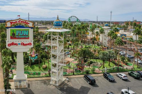 2528 Belmont Ave, Phoenix AZ 85051-6764 exterior