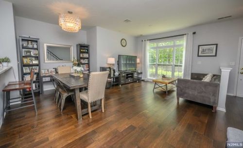 402 Deluca Rd, Belleville NJ  07109-5349 exterior