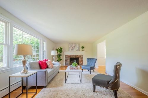 421 Arlington St, Acton, MA 01720-2101