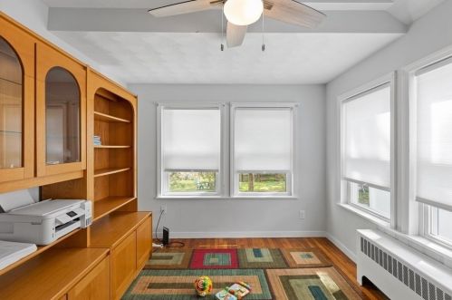 73 Barrows St, Dedham MA 02026-3050 exterior