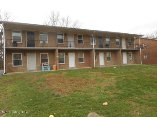 2006 Landing Dr, Louisville KY  40218-3559 exterior