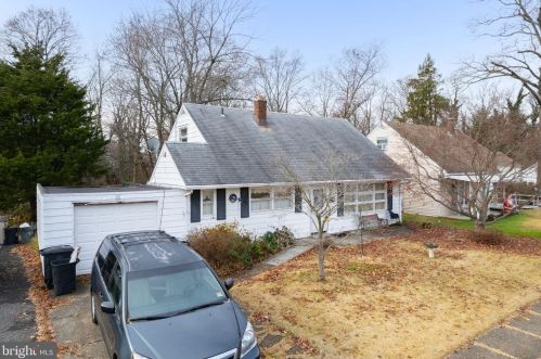 507 Hesters Ave, West Deptford, NJ 08096-2827