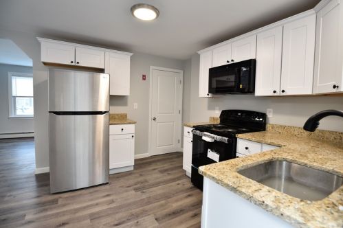 64 Reed St, Worcester MA 01602-4308 exterior