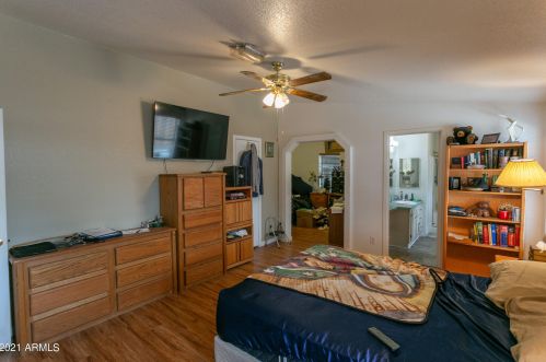 2102 Fairmount Ave, Phoenix AZ 85015-5306 exterior