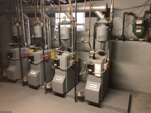 54 Mount Prospect Ave, Belleville NJ  07109-2076 exterior