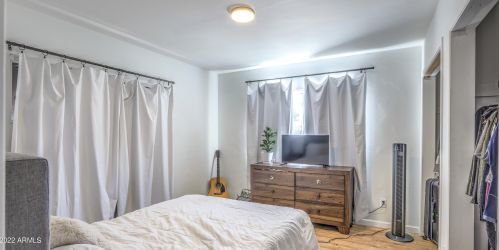 1819 45th St, Phoenix AZ 85032-2387 exterior