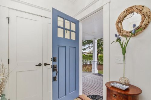 125 Seaview St, Chatham MA 02633-2330 exterior