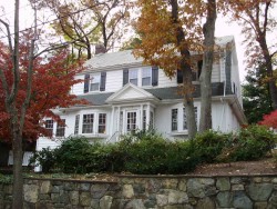 39 Whitney Rd, Newton, MA 02460-2428