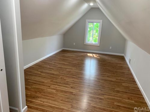 30 Emerson St, Carteret NJ  07008-2522 exterior